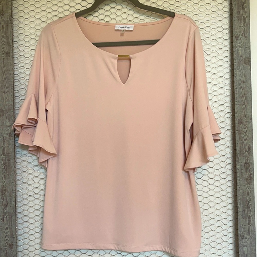 Calvin Klein top, Size Medium